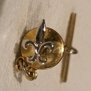Vintage Fillagree Tie Tack